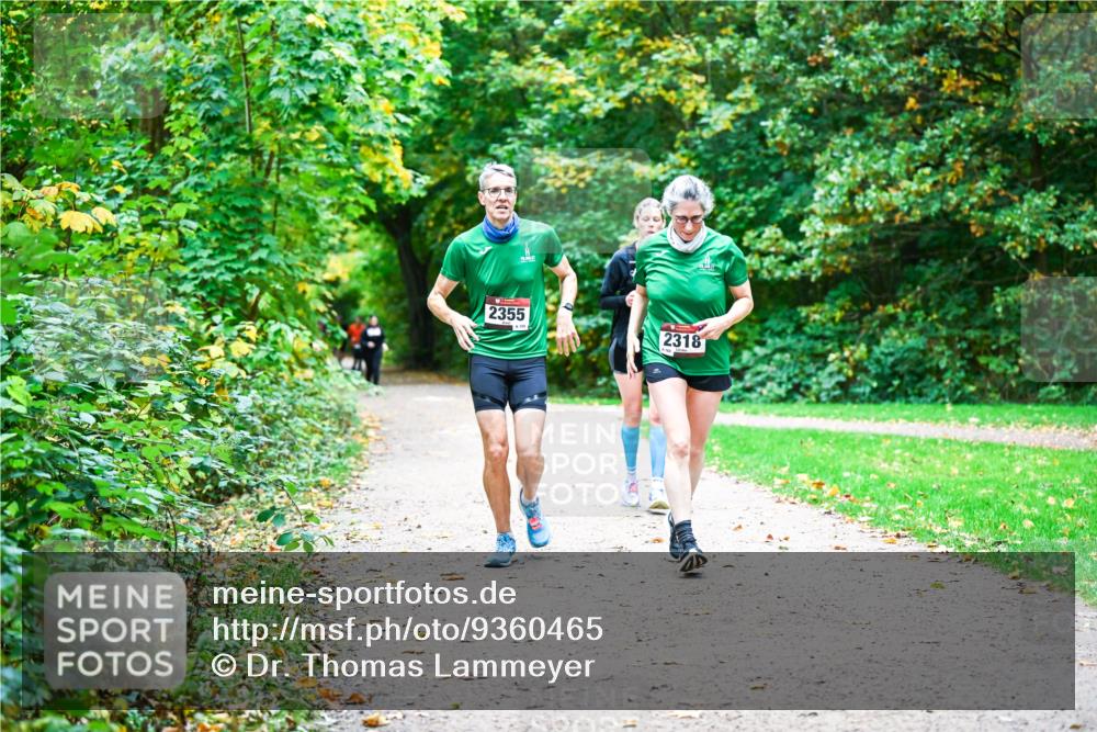12.10.2025 - Bramfelder Halbmarathon 2025 Dr. Thomas Lammeyer http://msf.ph/oto/9360465 12.10.2025 11:12:24 Laufen 2355, 2318 meine-sportfotos.de