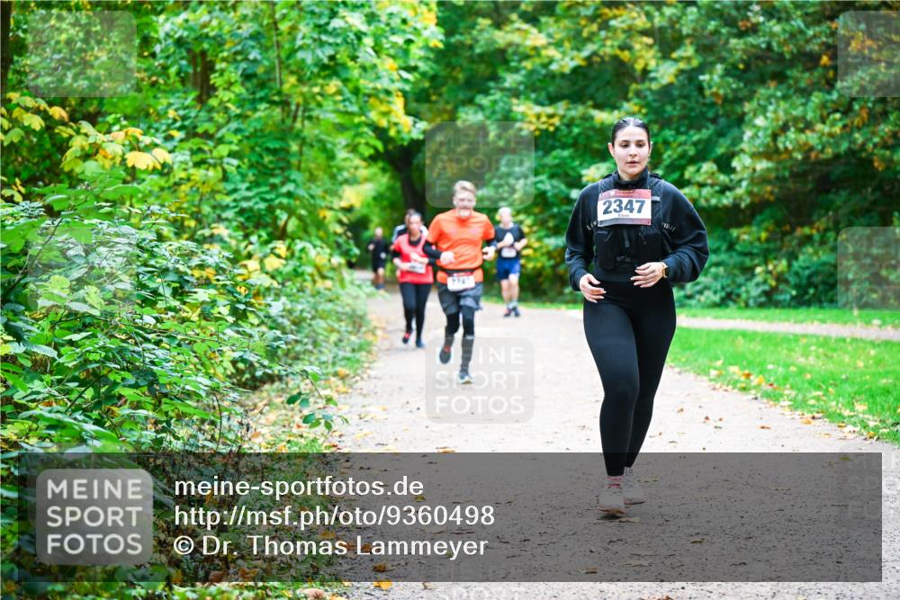 12.10.2025 - Bramfelder Halbmarathon 2025 Dr. Thomas Lammeyer http://msf.ph/oto/9360498 12.10.2025 11:12:39 Laufen 970, 2347 meine-sportfotos.de