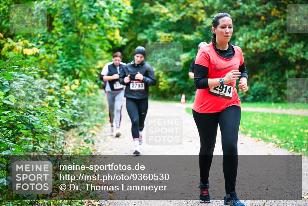12.10.2025 - Bramfelder Halbmarathon 2025 Dr. Thomas Lammeyer http://msf.ph/oto/9360530 12.10.2025 11:12:45 Laufen 2793, 2914 meine-sportfotos.de
