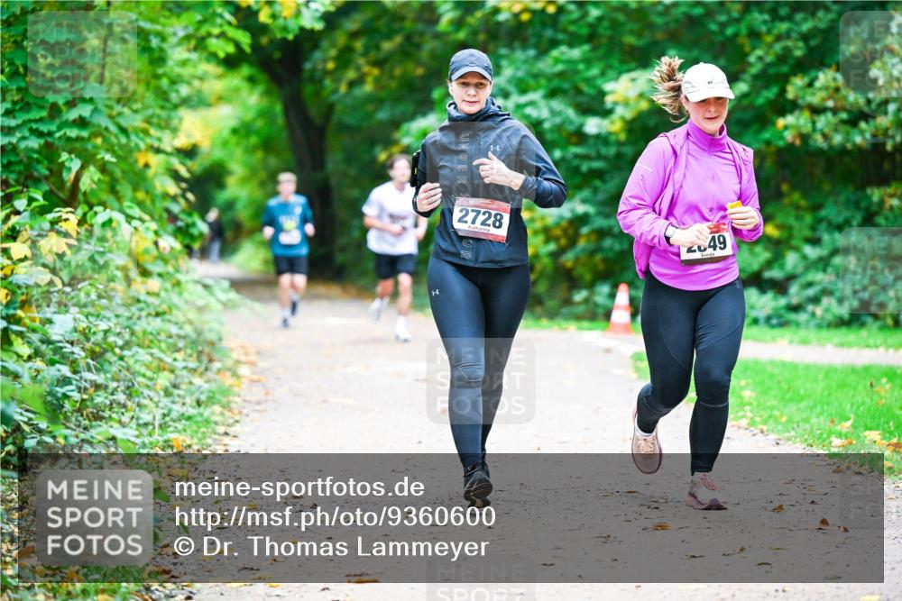 12.10.2025 - Bramfelder Halbmarathon 2025 Dr. Thomas Lammeyer http://msf.ph/oto/9360600 12.10.2025 11:13:07 Laufen 2728, 249 meine-sportfotos.de