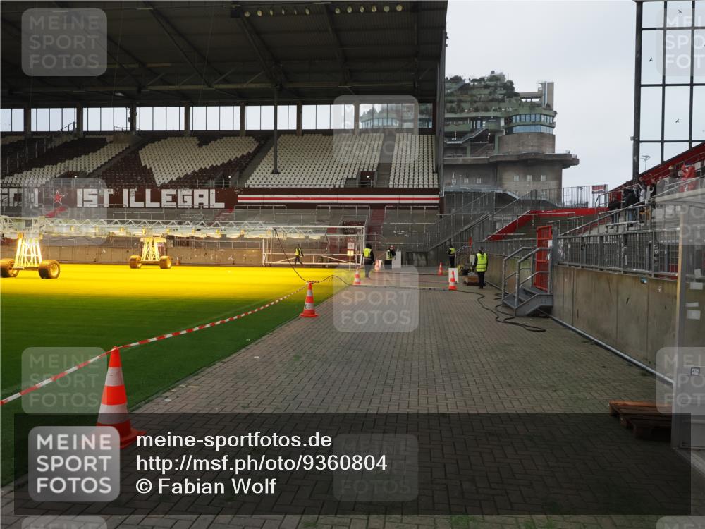 07.12.2025 - St. Pauli X-Mass-Run No. 15 Fabian Wolf http://msf.ph/oto/9360804 07.12.2025 09:50:21 Ziel 1896 meine-sportfotos.de