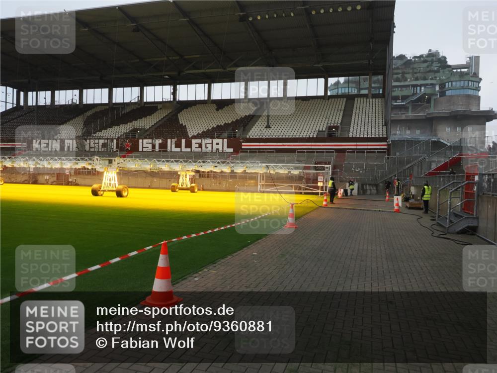 07.12.2025 - St. Pauli X-Mass-Run No. 15 Fabian Wolf http://msf.ph/oto/9360881 07.12.2025 09:52:50 Ziel 1241 meine-sportfotos.de