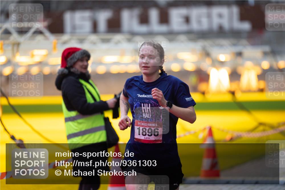 07.12.2025 - St. Pauli X-Mass-Run No. 15 Michael Strokosch http://msf.ph/oto/9361303 07.12.2025 10:50:50 Laufen 15, 1896 meine-sportfotos.de
