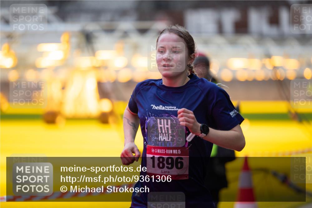 07.12.2025 - St. Pauli X-Mass-Run No. 15 Michael Strokosch http://msf.ph/oto/9361306 07.12.2025 10:50:50 Laufen 15, 1896 meine-sportfotos.de