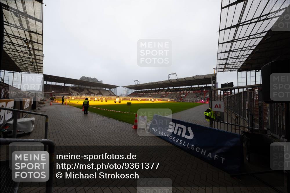 07.12.2025 - St. Pauli X-Mass-Run No. 15 Michael Strokosch http://msf.ph/oto/9361377 07.12.2025 11:05:48 Laufen 1 meine-sportfotos.de