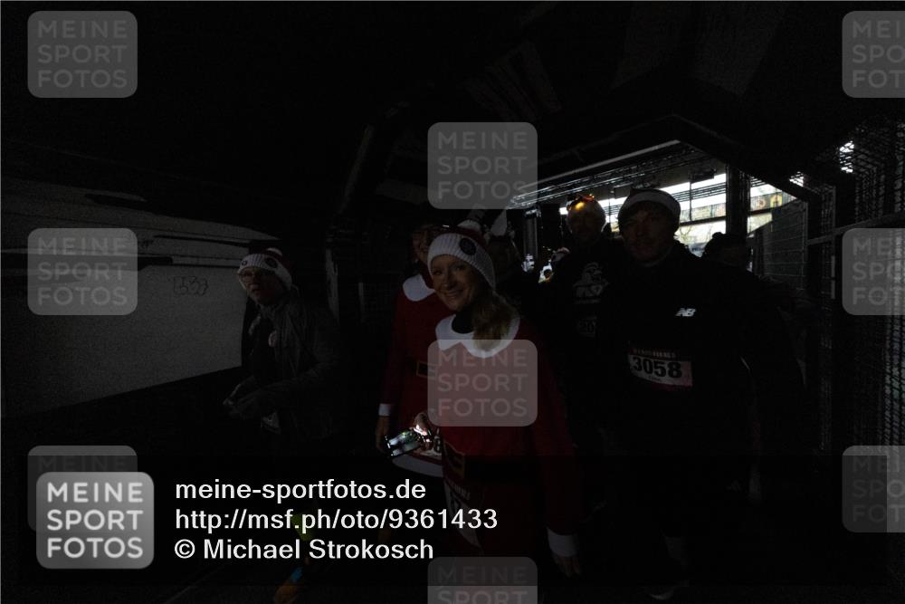 07.12.2025 - St. Pauli X-Mass-Run No. 15 Michael Strokosch http://msf.ph/oto/9361433 07.12.2025 11:12:31 Laufen 1537, 15, 3058 meine-sportfotos.de