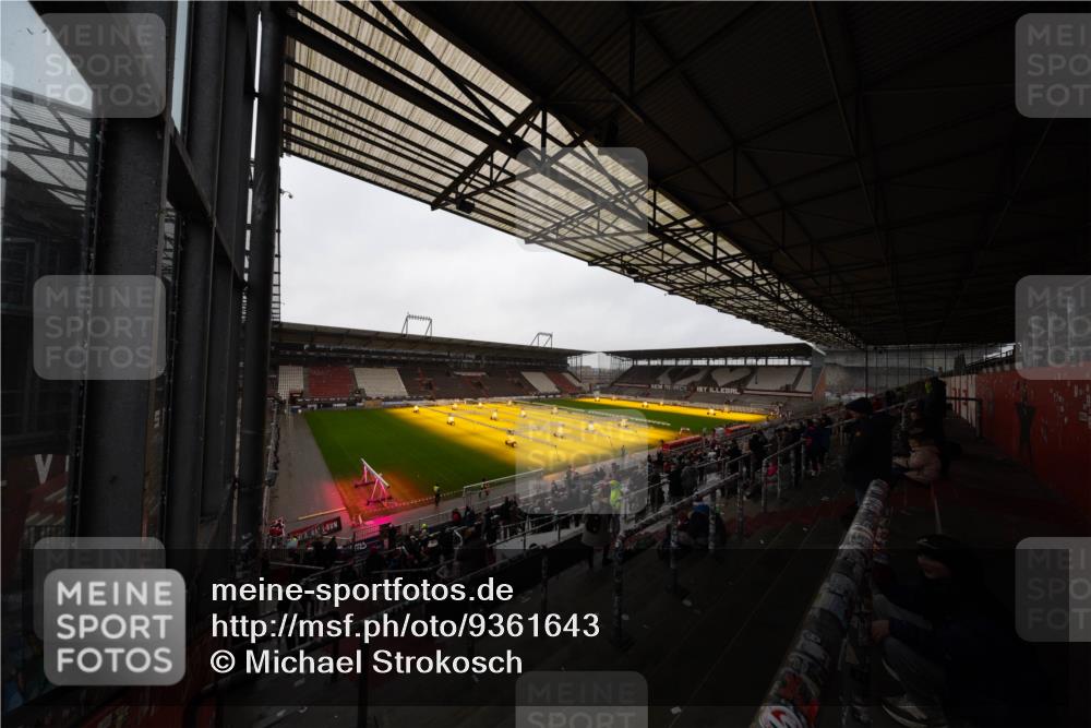 07.12.2025 - St. Pauli X-Mass-Run No. 15 Michael Strokosch http://msf.ph/oto/9361643 07.12.2025 11:26:58 Laufen  meine-sportfotos.de