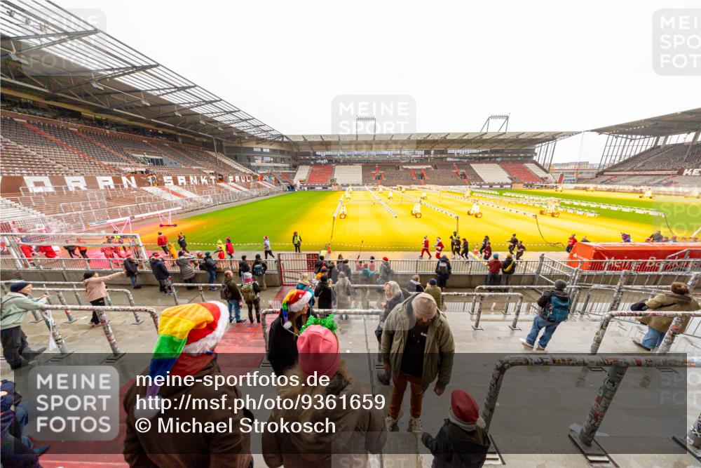 07.12.2025 - St. Pauli X-Mass-Run No. 15 Michael Strokosch http://msf.ph/oto/9361659 07.12.2025 11:29:00 Laufen  meine-sportfotos.de