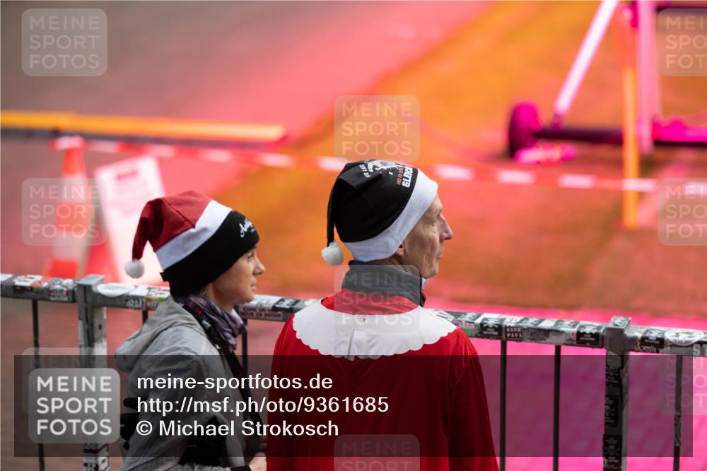 07.12.2025 - St. Pauli X-Mass-Run No. 15 Michael Strokosch http://msf.ph/oto/9361685 07.12.2025 11:35:19 Laufen  meine-sportfotos.de
