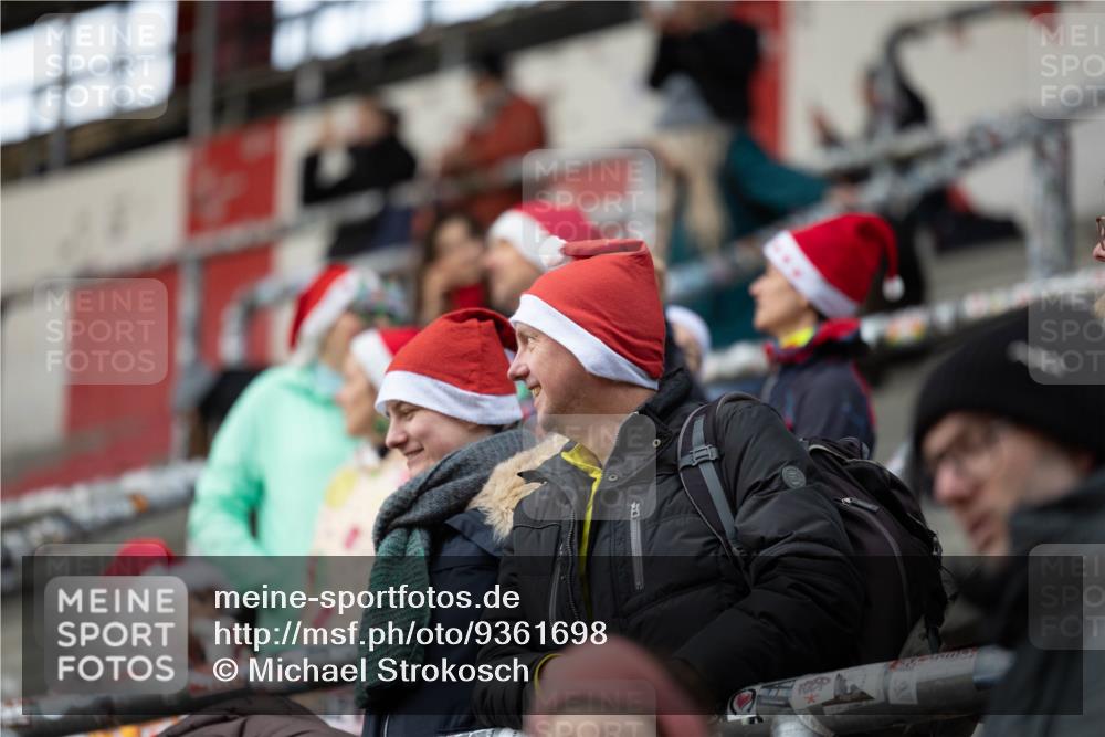 07.12.2025 - St. Pauli X-Mass-Run No. 15 Michael Strokosch http://msf.ph/oto/9361698 07.12.2025 11:35:59 Laufen  meine-sportfotos.de