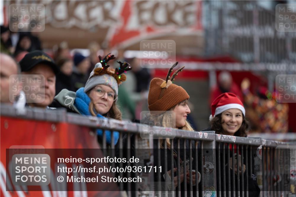 07.12.2025 - St. Pauli X-Mass-Run No. 15 Michael Strokosch http://msf.ph/oto/9361711 07.12.2025 11:37:13 Laufen  meine-sportfotos.de
