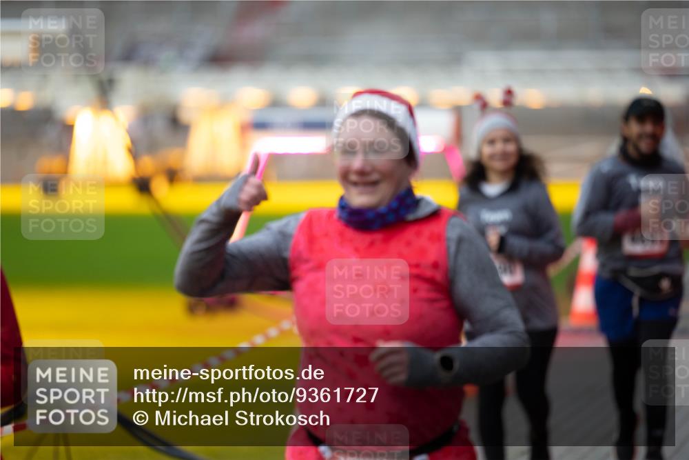 07.12.2025 - St. Pauli X-Mass-Run No. 15 Michael Strokosch http://msf.ph/oto/9361727 07.12.2025 11:37:33 Laufen  meine-sportfotos.de