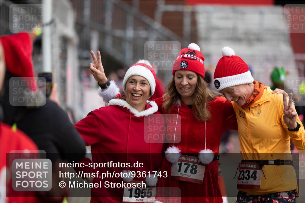 07.12.2025 - St. Pauli X-Mass-Run No. 15 Michael Strokosch http://msf.ph/oto/9361743 07.12.2025 11:47:04 Laufen 1955, 15, 178, 15, 2334 meine-sportfotos.de