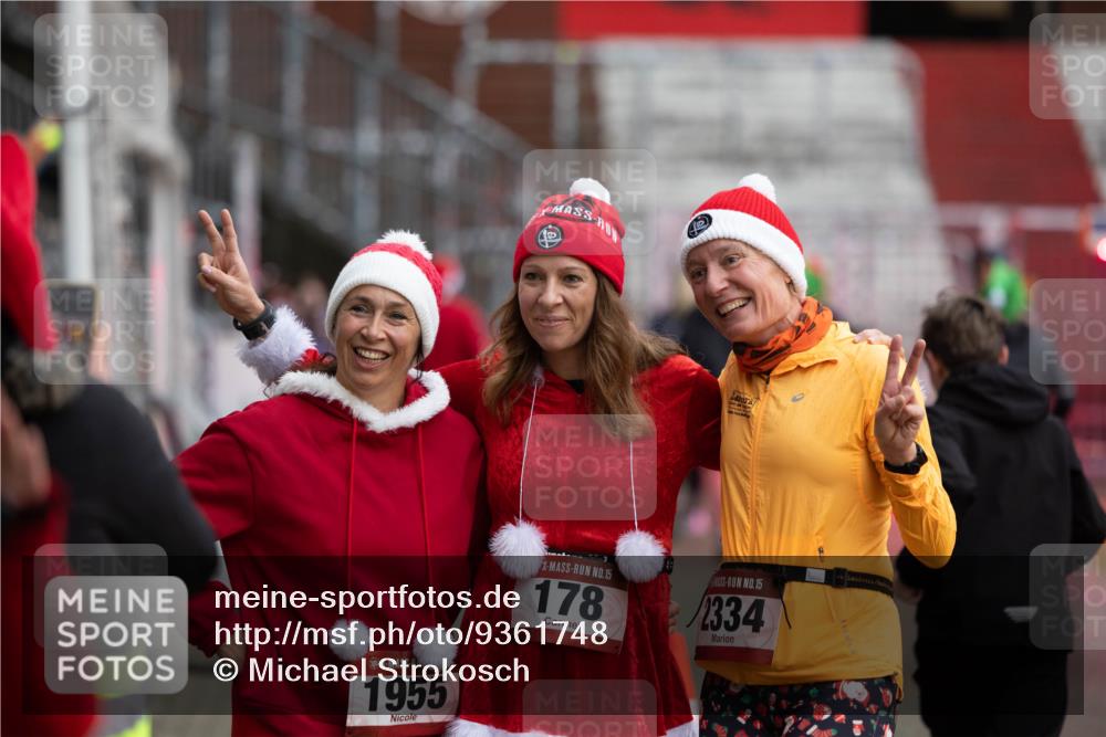 07.12.2025 - St. Pauli X-Mass-Run No. 15 Michael Strokosch http://msf.ph/oto/9361748 07.12.2025 11:47:05 Laufen 1955, 15, 178, 15, 1334 meine-sportfotos.de