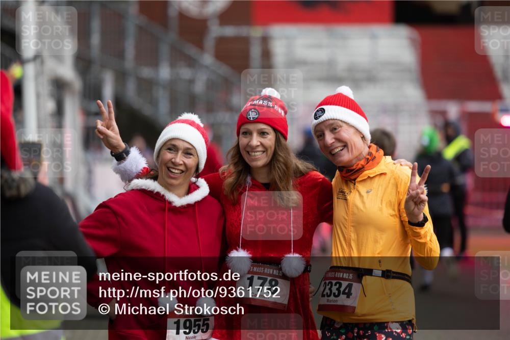 07.12.2025 - St. Pauli X-Mass-Run No. 15 Michael Strokosch http://msf.ph/oto/9361752 07.12.2025 11:47:06 Laufen 1955, 15, 178, 15, 2334 meine-sportfotos.de