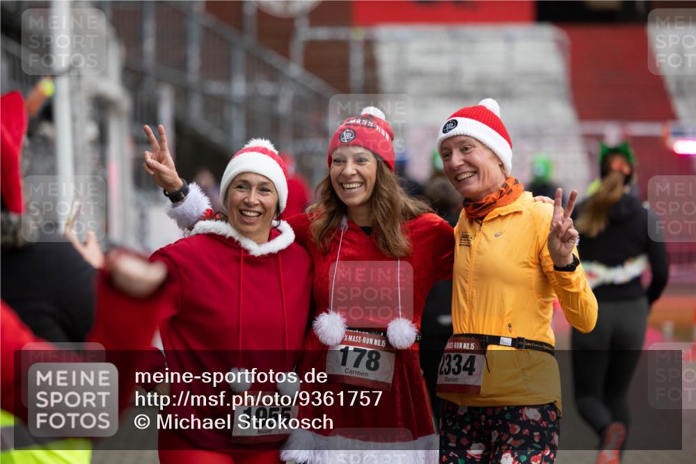 07.12.2025 - St. Pauli X-Mass-Run No. 15 Michael Strokosch http://msf.ph/oto/9361757 07.12.2025 11:47:07 Laufen 1955, 15, 178, 15, 334 meine-sportfotos.de