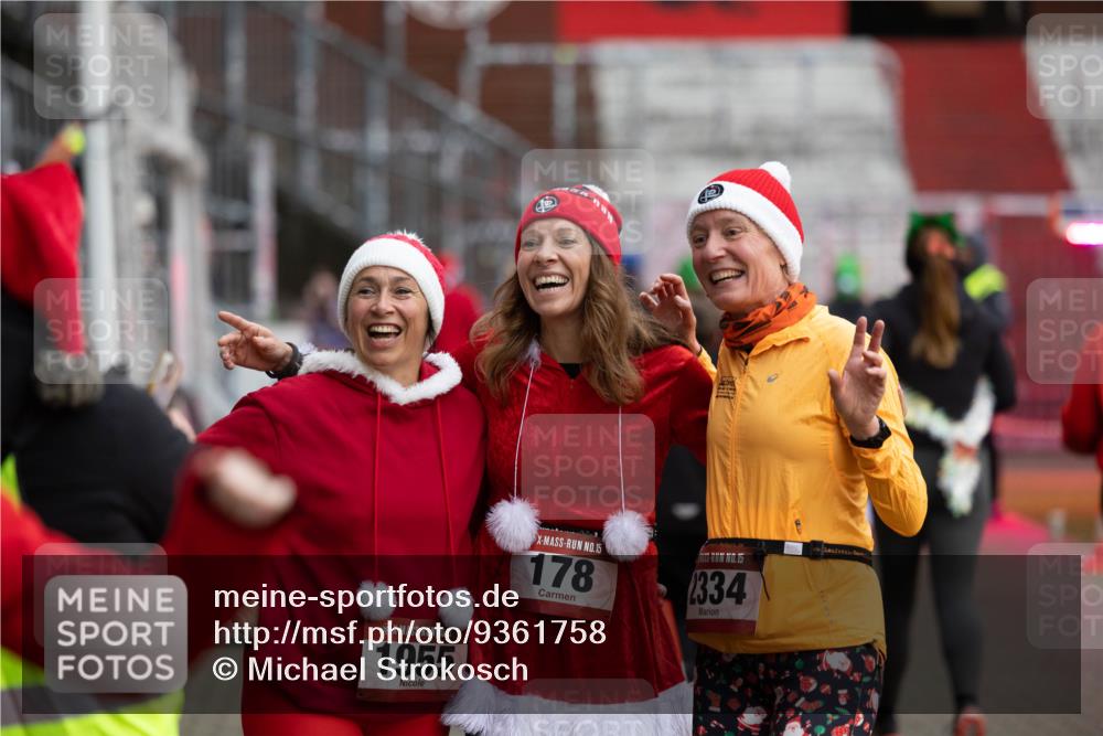 07.12.2025 - St. Pauli X-Mass-Run No. 15 Michael Strokosch http://msf.ph/oto/9361758 07.12.2025 11:47:07 Laufen 1955, 15, 178, 15, 1334 meine-sportfotos.de