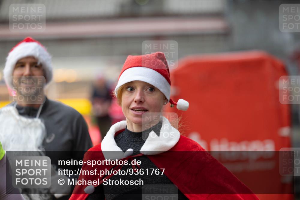 07.12.2025 - St. Pauli X-Mass-Run No. 15 Michael Strokosch http://msf.ph/oto/9361767 07.12.2025 11:47:26 Laufen  meine-sportfotos.de