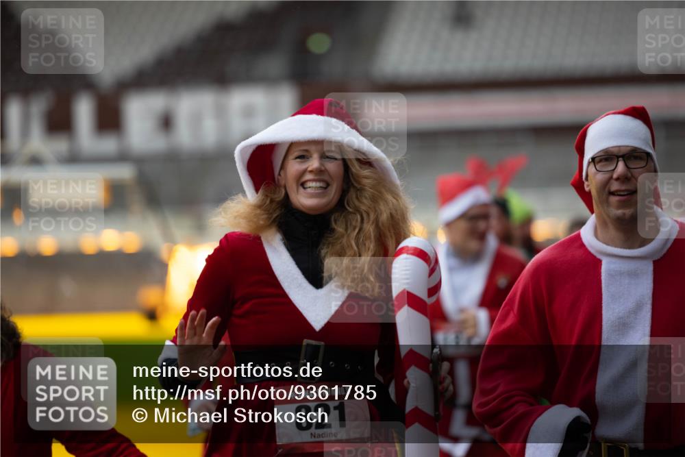 07.12.2025 - St. Pauli X-Mass-Run No. 15 Michael Strokosch http://msf.ph/oto/9361785 07.12.2025 11:47:36 Laufen 008, 900, 15, 821 meine-sportfotos.de
