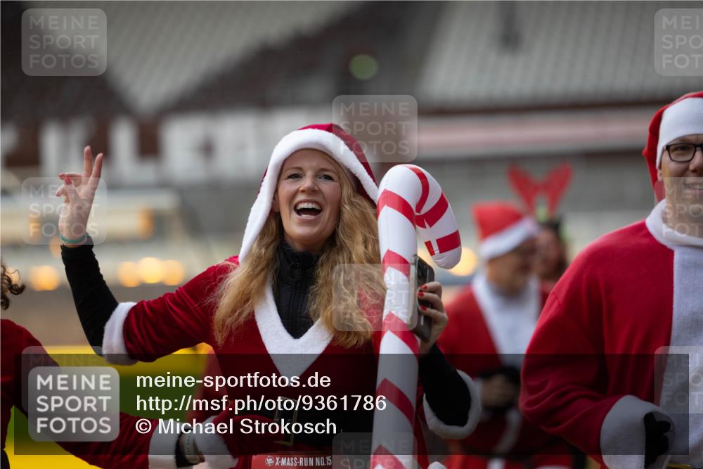 07.12.2025 - St. Pauli X-Mass-Run No. 15 Michael Strokosch http://msf.ph/oto/9361786 07.12.2025 11:47:36 Laufen 15 meine-sportfotos.de