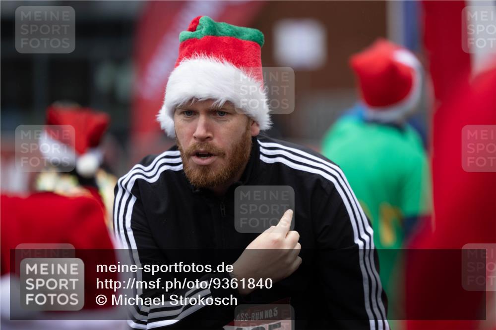 07.12.2025 - St. Pauli X-Mass-Run No. 15 Michael Strokosch http://msf.ph/oto/9361840 07.12.2025 12:17:48 Laufen 15 meine-sportfotos.de