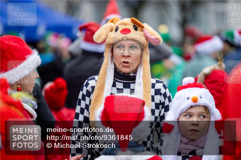 07.12.2025 - St. Pauli X-Mass-Run No. 15 Michael Strokosch http://msf.ph/oto/9361845 07.12.2025 12:18:11 Laufen  meine-sportfotos.de