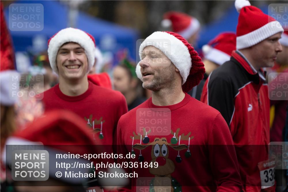 07.12.2025 - St. Pauli X-Mass-Run No. 15 Michael Strokosch http://msf.ph/oto/9361849 07.12.2025 12:20:00 Laufen 33 meine-sportfotos.de
