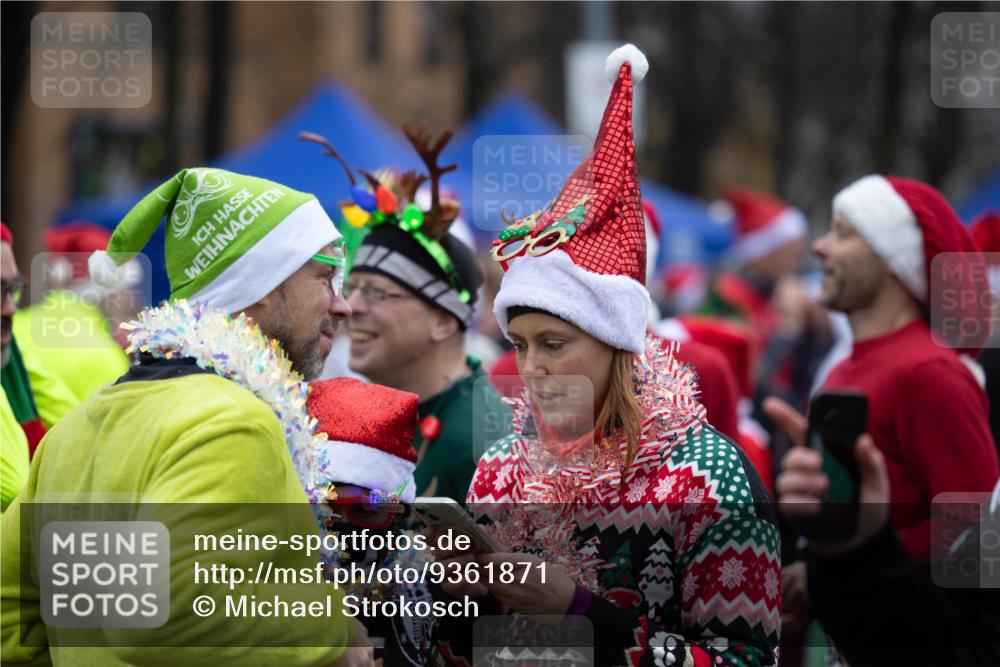 07.12.2025 - St. Pauli X-Mass-Run No. 15 Michael Strokosch http://msf.ph/oto/9361871 07.12.2025 12:21:24 Laufen  meine-sportfotos.de