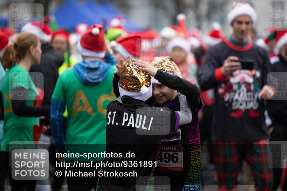 07.12.2025 - St. Pauli X-Mass-Run No. 15 Michael Strokosch http://msf.ph/oto/9361891 07.12.2025 12:22:25 Laufen 15, 496 meine-sportfotos.de