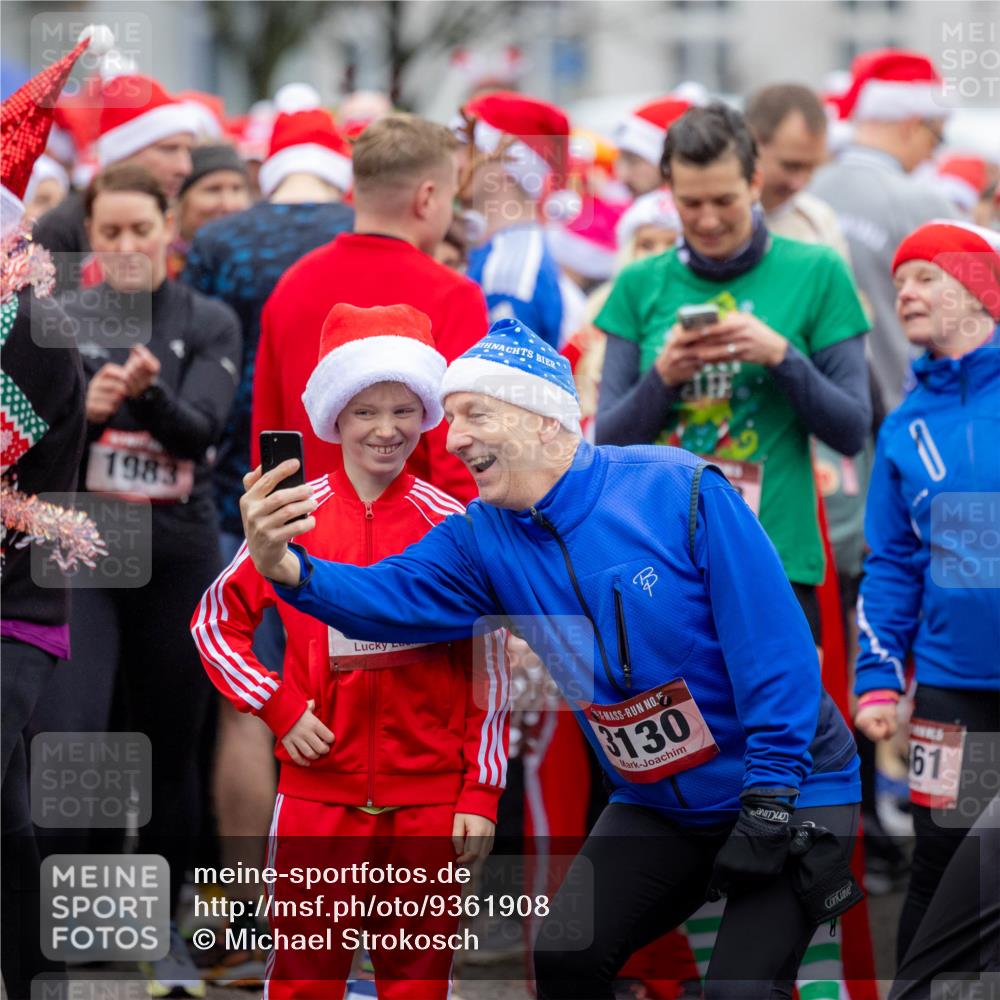 07.12.2025 - St. Pauli X-Mass-Run No. 15 Michael Strokosch http://msf.ph/oto/9361908 07.12.2025 12:23:20 Laufen ©, Michael, Strokosch meine-sportfotos.de