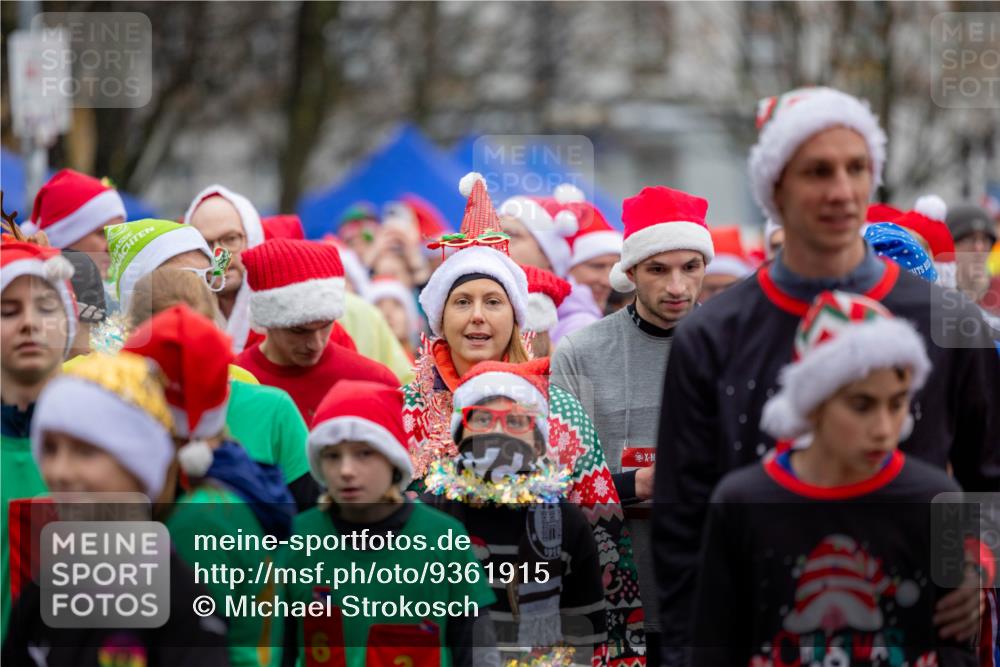 07.12.2025 - St. Pauli X-Mass-Run No. 15 Michael Strokosch http://msf.ph/oto/9361915 07.12.2025 12:23:55 Laufen 6 meine-sportfotos.de