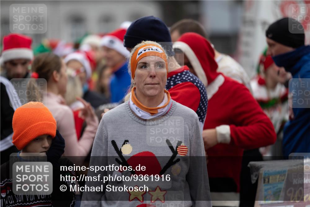07.12.2025 - St. Pauli X-Mass-Run No. 15 Michael Strokosch http://msf.ph/oto/9361916 07.12.2025 12:24:39 Laufen 7017 meine-sportfotos.de
