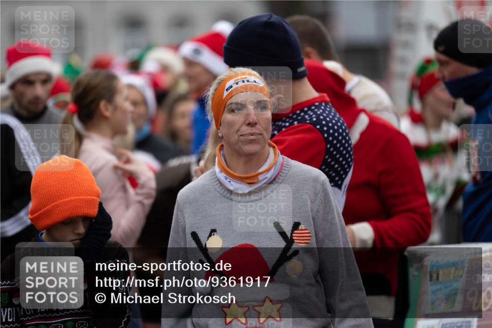 07.12.2025 - St. Pauli X-Mass-Run No. 15 Michael Strokosch http://msf.ph/oto/9361917 07.12.2025 12:24:39 Laufen  meine-sportfotos.de