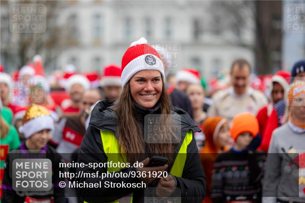 07.12.2025 - St. Pauli X-Mass-Run No. 15 Michael Strokosch http://msf.ph/oto/9361920 07.12.2025 12:27:20 Laufen  meine-sportfotos.de