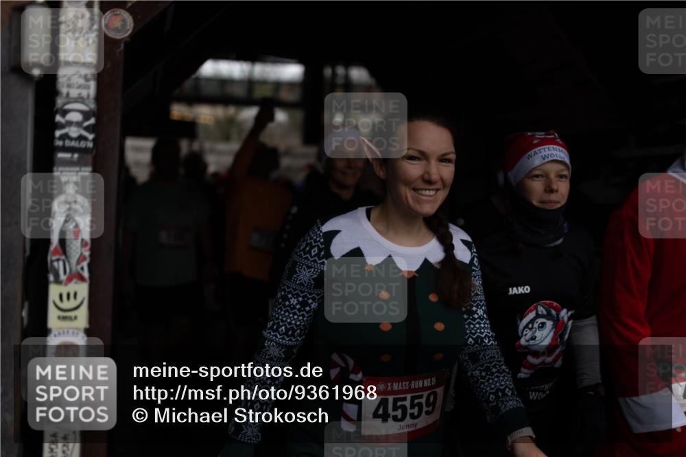 07.12.2025 - St. Pauli X-Mass-Run No. 15 Michael Strokosch http://msf.ph/oto/9361968 07.12.2025 10:33:41 Laufen 14800, 15, 4559 meine-sportfotos.de