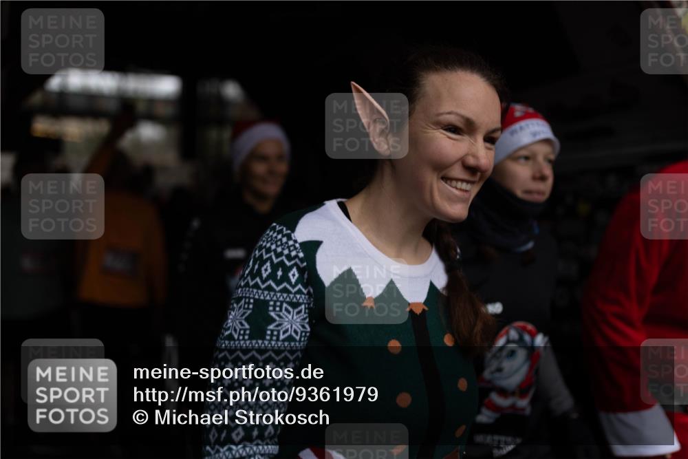 07.12.2025 - St. Pauli X-Mass-Run No. 15 Michael Strokosch http://msf.ph/oto/9361979 07.12.2025 10:33:42 Laufen  meine-sportfotos.de