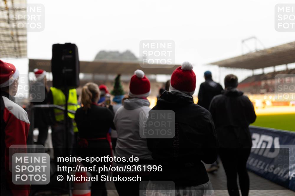 07.12.2025 - St. Pauli X-Mass-Run No. 15 Michael Strokosch http://msf.ph/oto/9361996 07.12.2025 10:33:57 Laufen 0000000000 meine-sportfotos.de