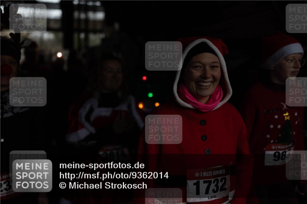 07.12.2025 - St. Pauli X-Mass-Run No. 15 Michael Strokosch http://msf.ph/oto/9362014 07.12.2025 10:34:11 Laufen 235, 2814, 15, 1732, 983 meine-sportfotos.de