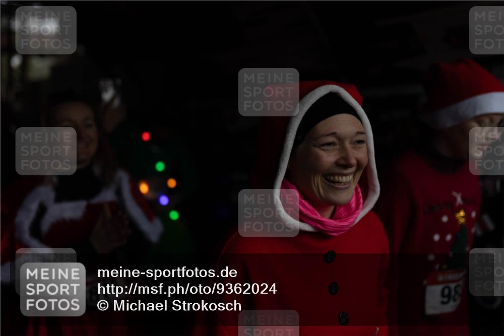 07.12.2025 - St. Pauli X-Mass-Run No. 15 Michael Strokosch http://msf.ph/oto/9362024 07.12.2025 10:34:12 Laufen 2814, 98 meine-sportfotos.de