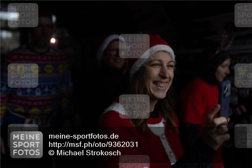 07.12.2025 - St. Pauli X-Mass-Run No. 15 Michael Strokosch http://msf.ph/oto/9362031 07.12.2025 10:34:14 Laufen 40003, 4237 meine-sportfotos.de
