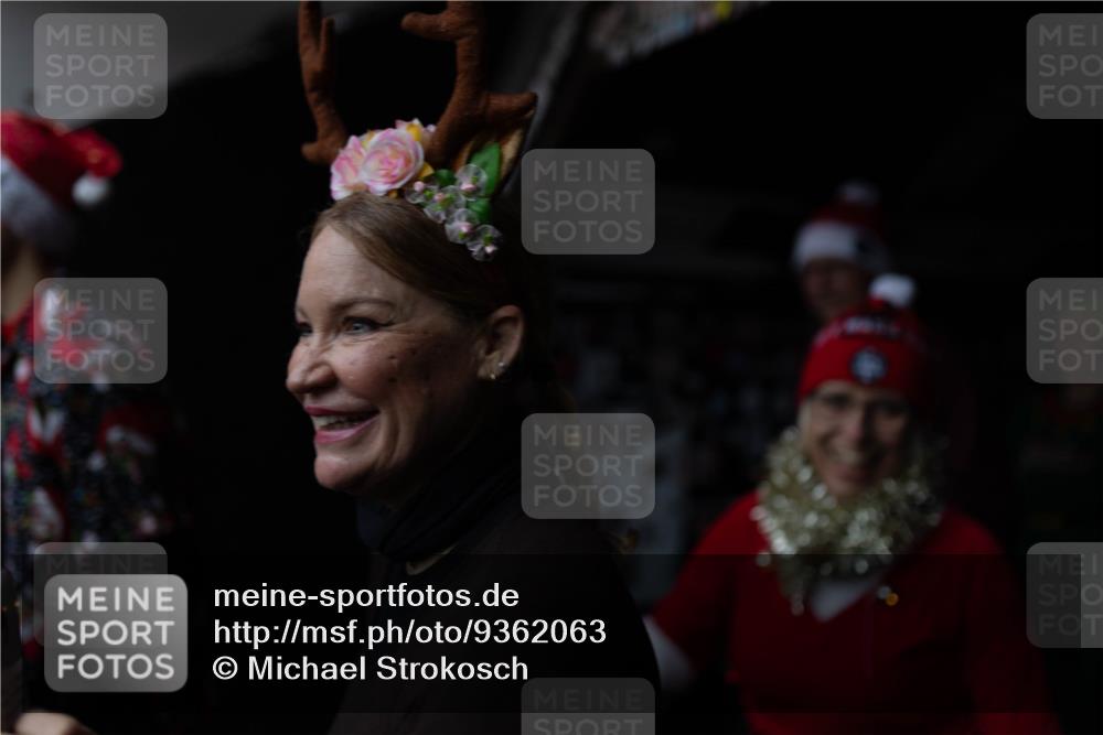 07.12.2025 - St. Pauli X-Mass-Run No. 15 Michael Strokosch http://msf.ph/oto/9362063 07.12.2025 10:34:34 Laufen  meine-sportfotos.de