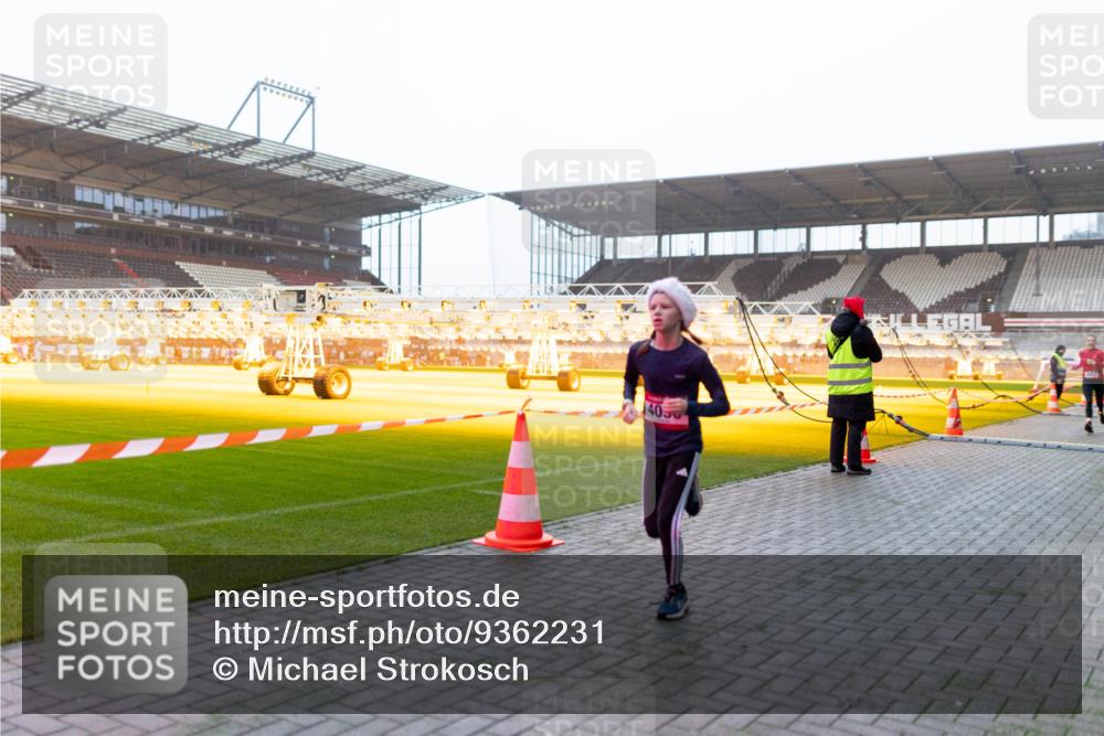 07.12.2025 - St. Pauli X-Mass-Run No. 15 Michael Strokosch http://msf.ph/oto/9362231 07.12.2025 10:54:01 Laufen 405 meine-sportfotos.de