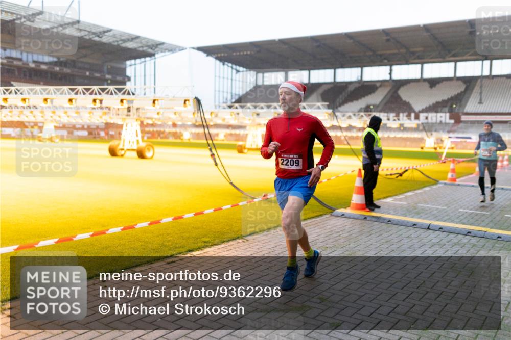 07.12.2025 - St. Pauli X-Mass-Run No. 15 Michael Strokosch http://msf.ph/oto/9362296 07.12.2025 10:54:40 Laufen 2209, 23 meine-sportfotos.de