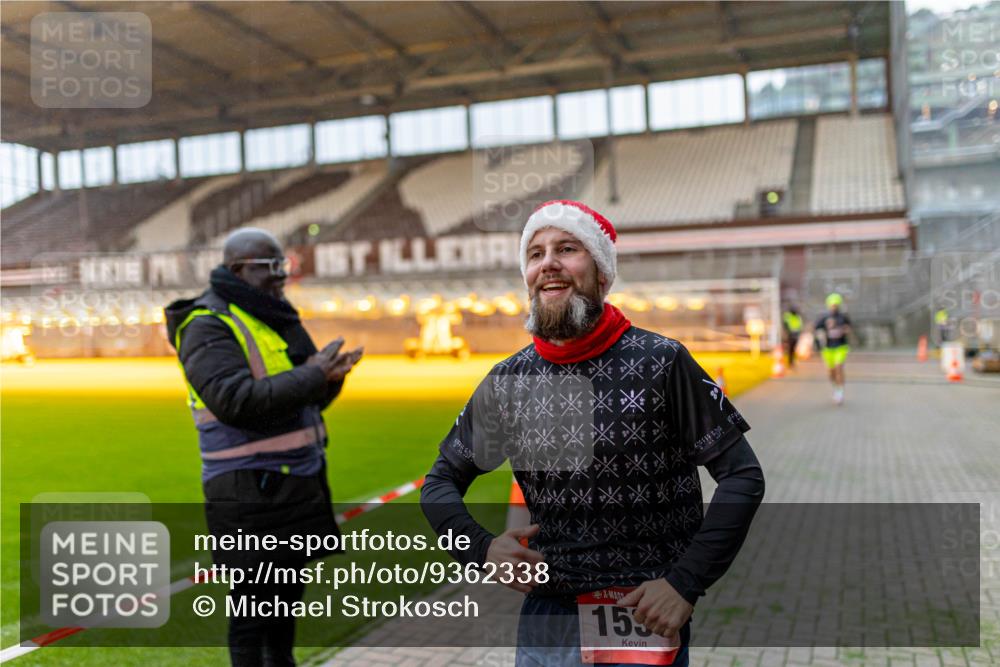 07.12.2025 - St. Pauli X-Mass-Run No. 15 Michael Strokosch http://msf.ph/oto/9362338 07.12.2025 10:56:12 Laufen 15 meine-sportfotos.de