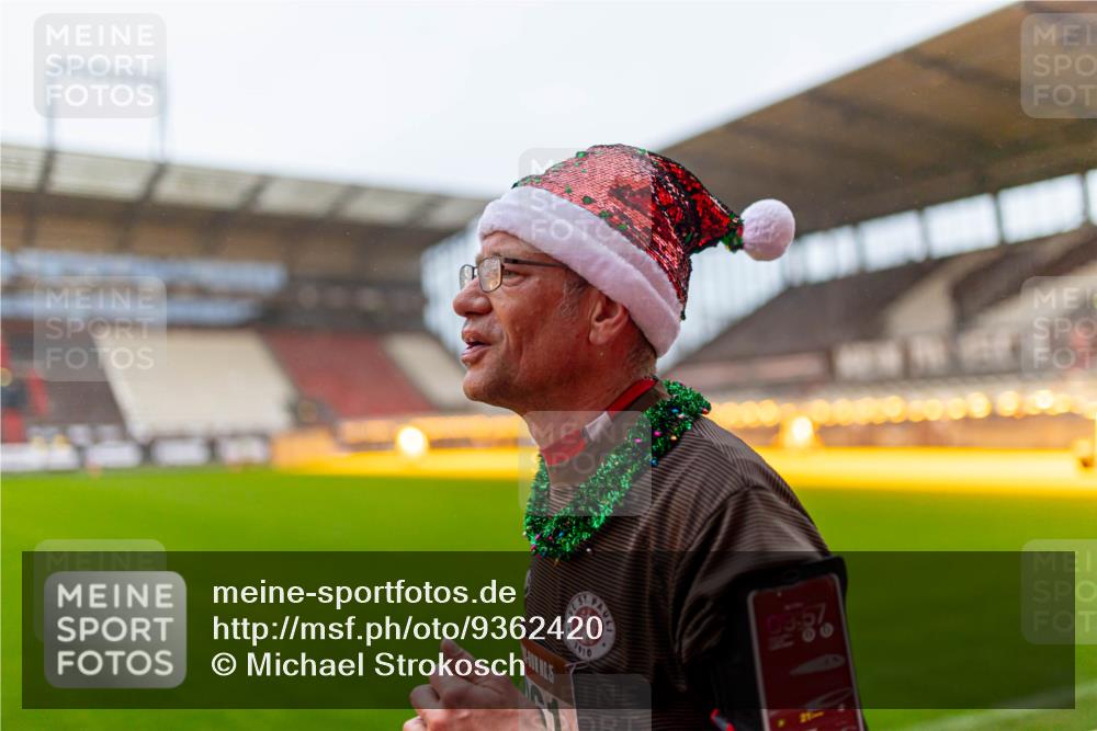 07.12.2025 - St. Pauli X-Mass-Run No. 15 Michael Strokosch http://msf.ph/oto/9362420 07.12.2025 10:57:01 Laufen 61910 meine-sportfotos.de