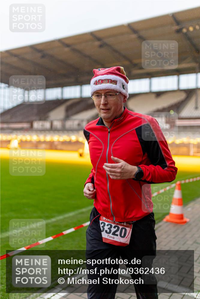 07.12.2025 - St. Pauli X-Mass-Run No. 15 Michael Strokosch http://msf.ph/oto/9362436 07.12.2025 10:57:11 Laufen 3320 meine-sportfotos.de