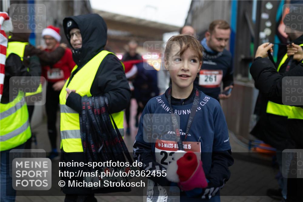 07.12.2025 - St. Pauli X-Mass-Run No. 15 Michael Strokosch http://msf.ph/oto/9362455 07.12.2025 10:59:04 Laufen 15, 261, 2025, 2025, 10, 15, 23 meine-sportfotos.de