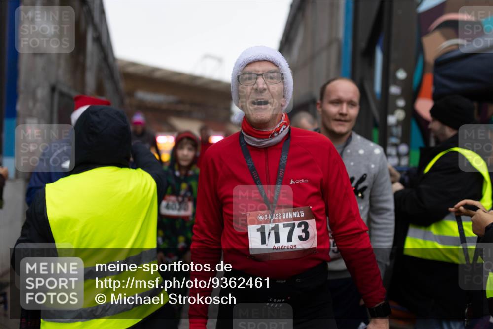 07.12.2025 - St. Pauli X-Mass-Run No. 15 Michael Strokosch http://msf.ph/oto/9362461 07.12.2025 10:59:09 Laufen 4090, 7, 2025, 7, 2025, 3, 15, 1173 meine-sportfotos.de