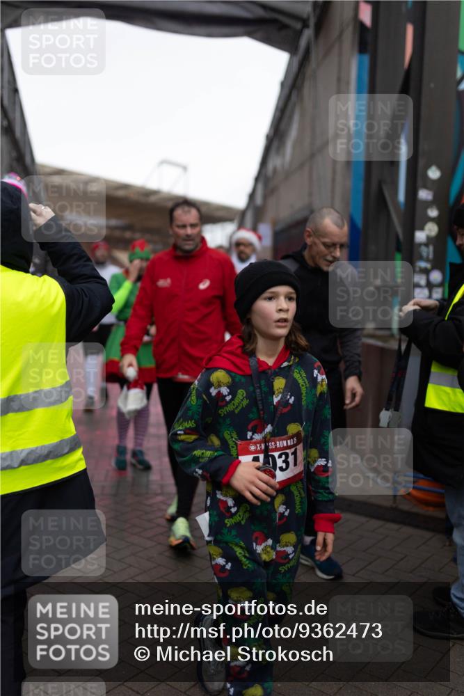 07.12.2025 - St. Pauli X-Mass-Run No. 15 Michael Strokosch http://msf.ph/oto/9362473 07.12.2025 10:59:12 Laufen 5, 31 meine-sportfotos.de