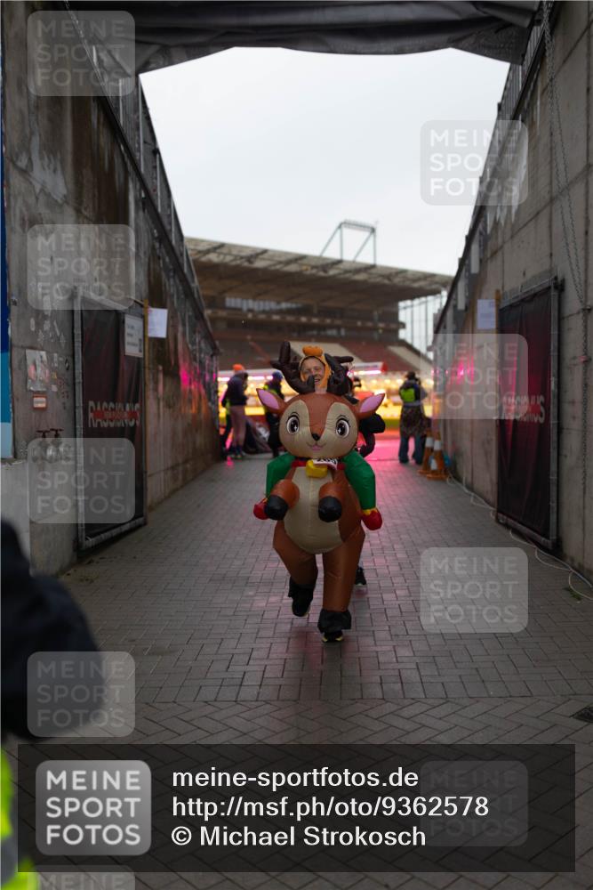 07.12.2025 - St. Pauli X-Mass-Run No. 15 Michael Strokosch http://msf.ph/oto/9362578 07.12.2025 10:59:52 Laufen  meine-sportfotos.de
